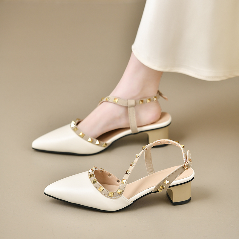 Metallic Heel Sandal - 여성용 반짝이는 백 버클 스트랩 샌들
