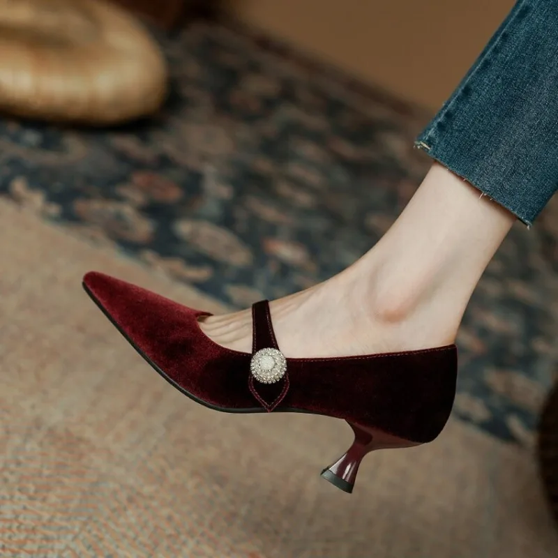 Women Shoes With Heels - 와인 레드 포인티드 토 메리 제인