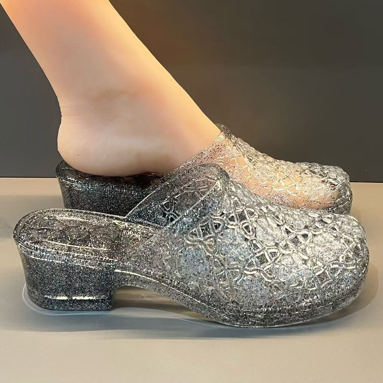 Jelly Sandal Women - 새로운 반짝이는 컷아웃 샌들 여성용 청키