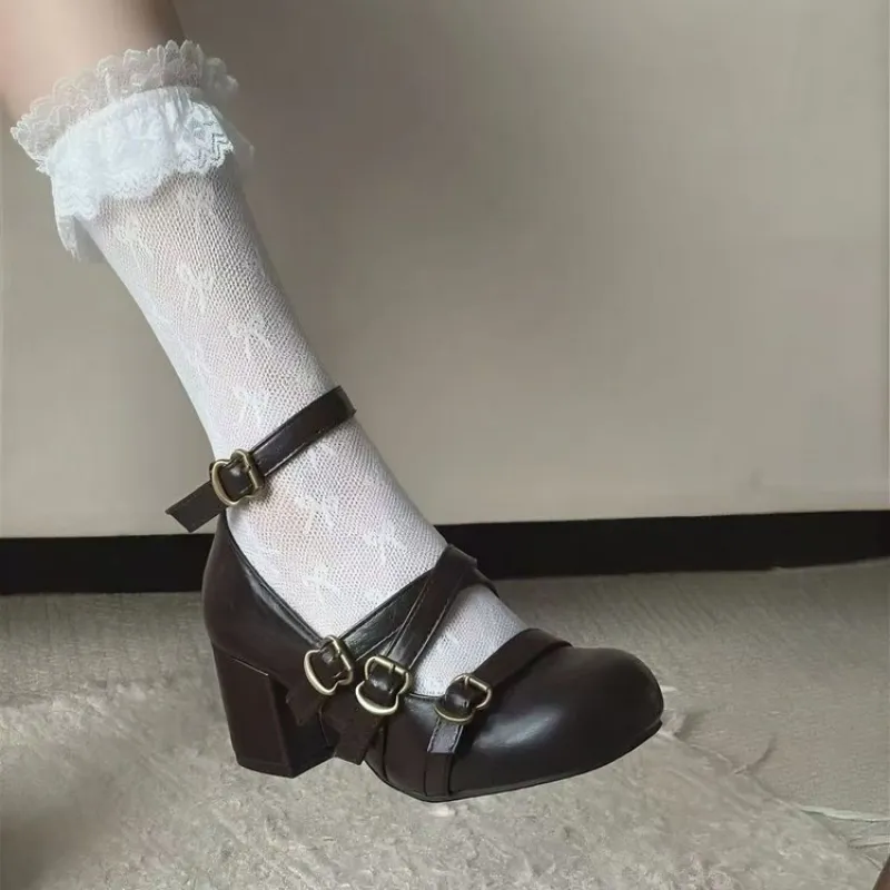 여성용 청키 힐 메리 제인 펌프스, 페이턴트 가죽 라운 - Women Shoes Size 7 리뷰 및 가격