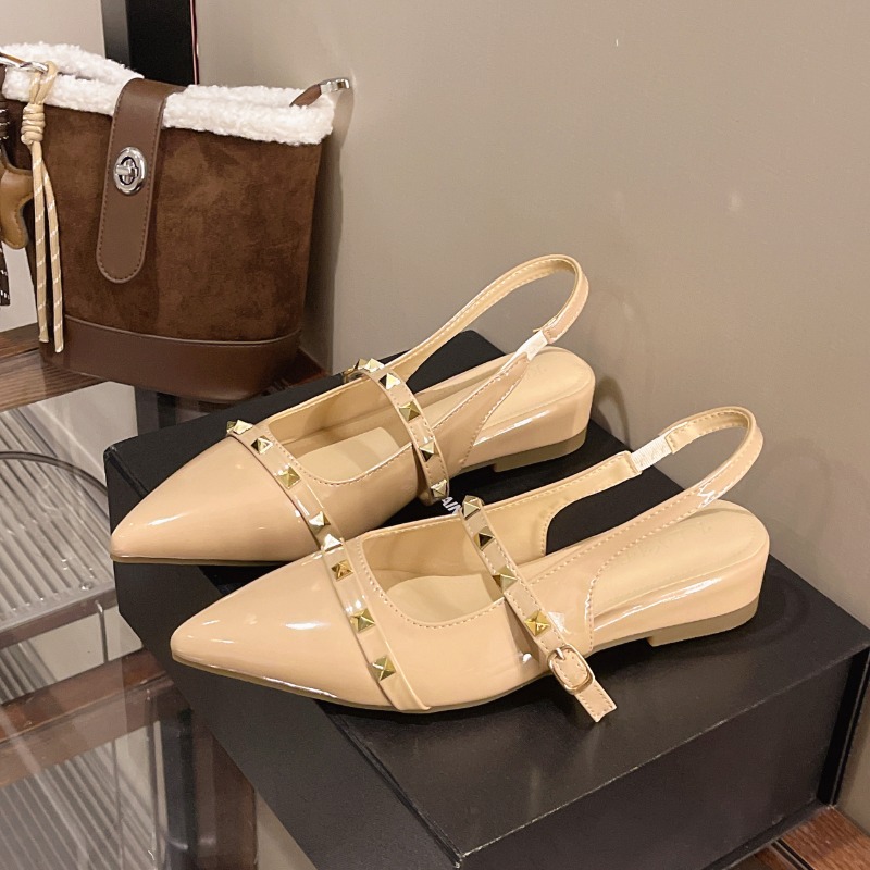 2026 뉴 스타일 프렌치 리벳 힐 샌들 - 플랫 토  - Women Shoes Wedges 리뷰 및 가격